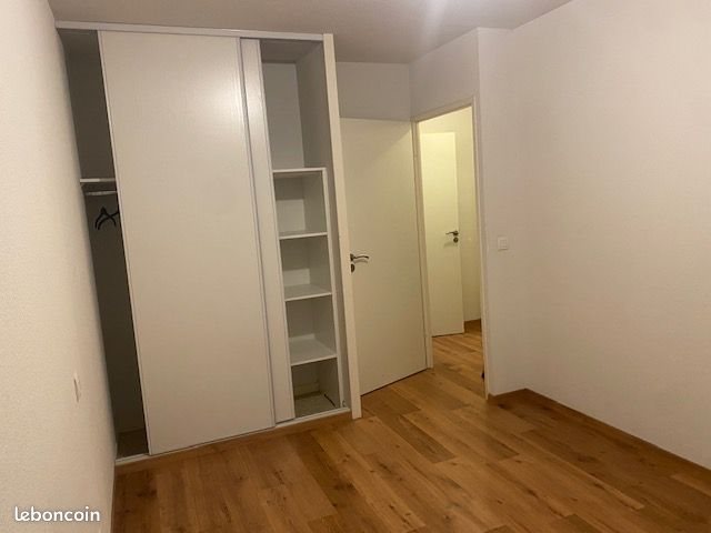 Appartement à louer, 65m², Bruges
