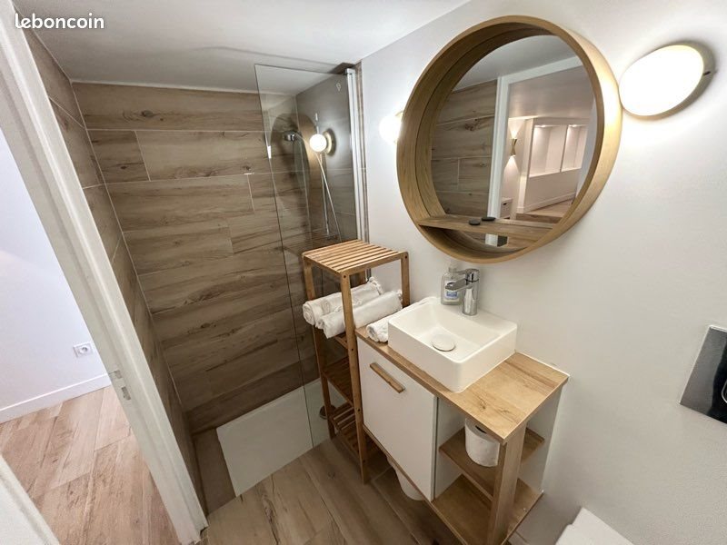 Maison à louer, 27m², Cassis