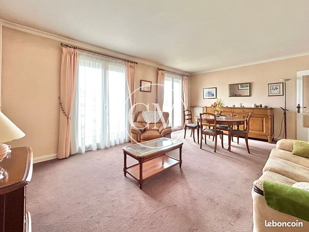 Appartement à vendre, 87m², Buc