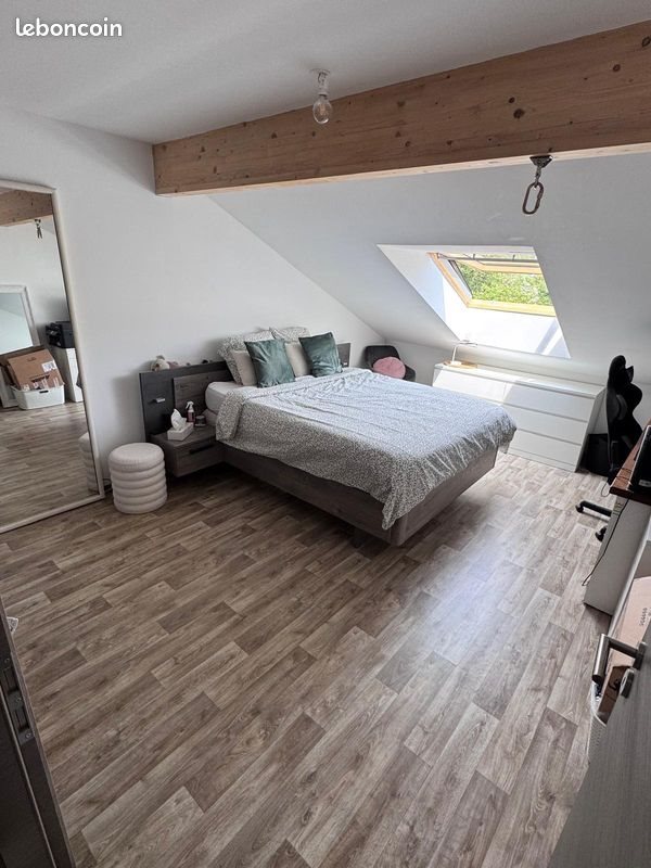 Appartement à louer, 77m², Betting