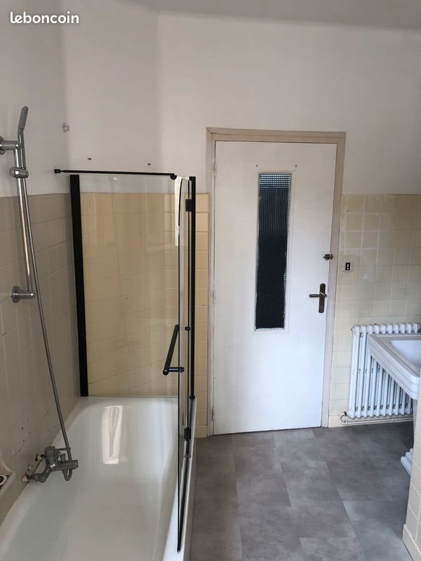 Appartement à louer, 90m², Lannemezan