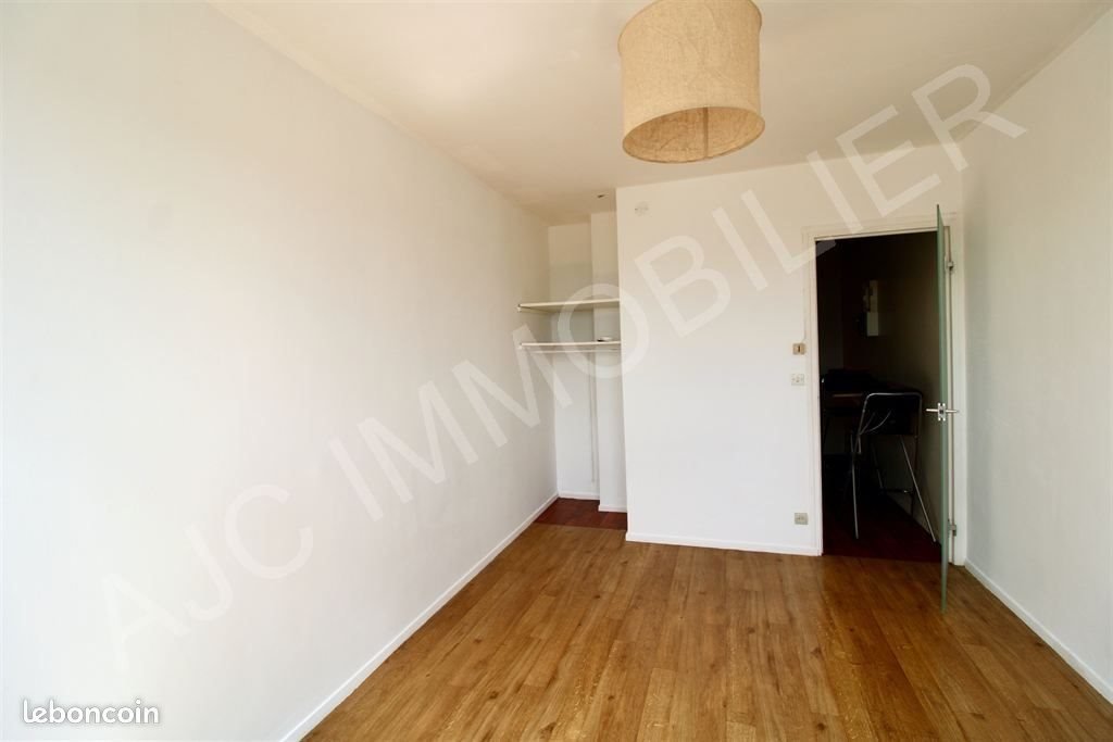 Appartement à louer, 20m², Tours