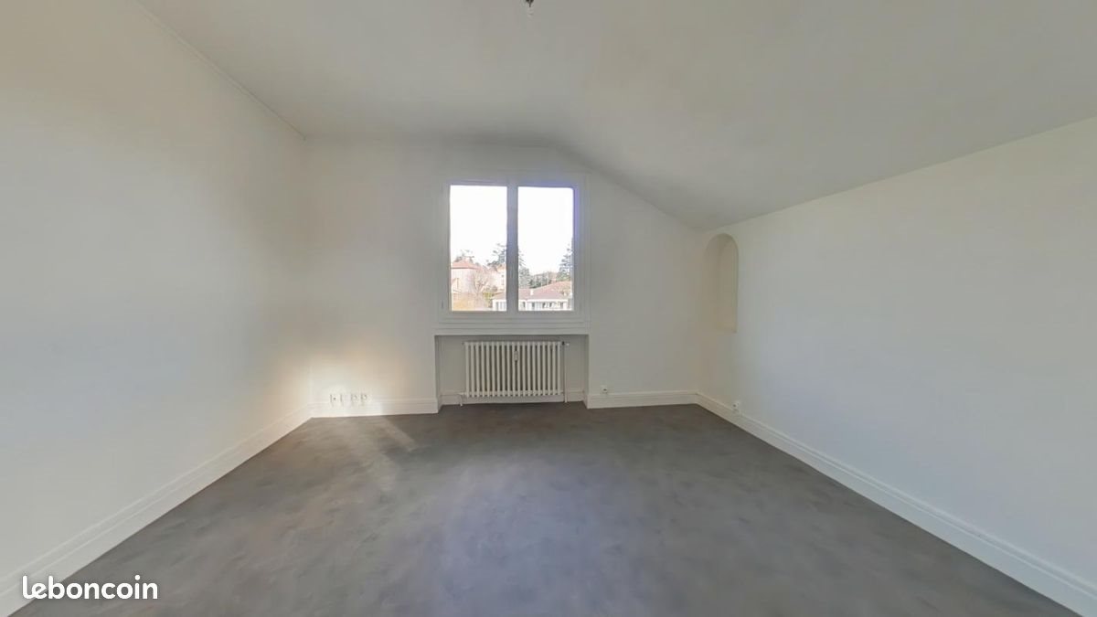 Appartement à louer, 39m², Saint-Priest-en-Jarez