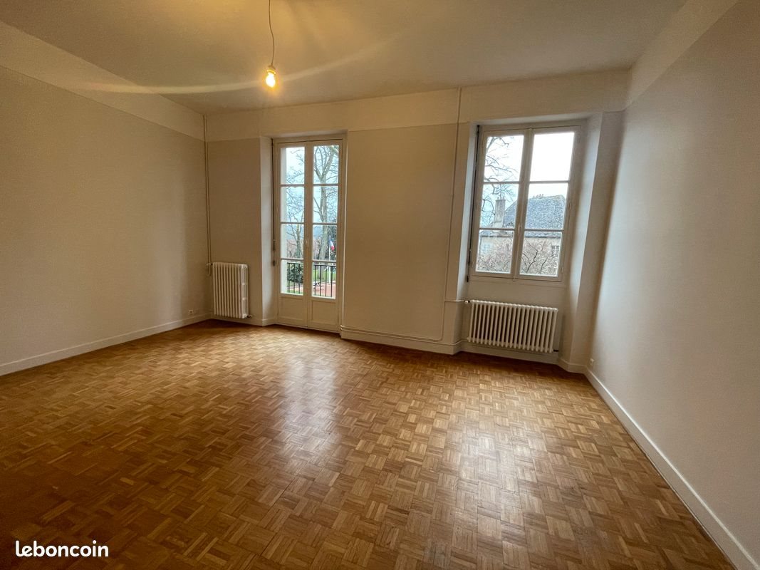 Appartement à louer, 99m², Semur-en-Auxois