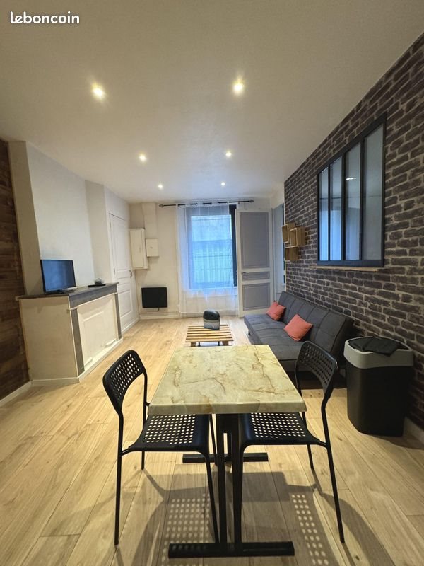 Appartement à louer, 38m², Saint-Etienne
