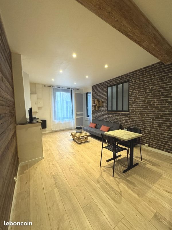 Appartement à louer, 38m², Saint-Etienne