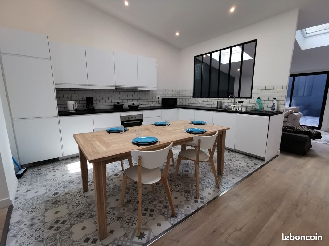 Maison à louer, 141m², Lille