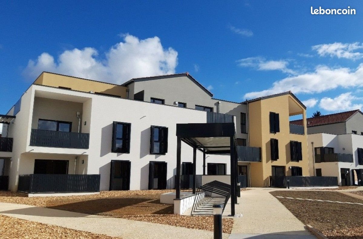 Appartement à louer, 38m², Meyzieu