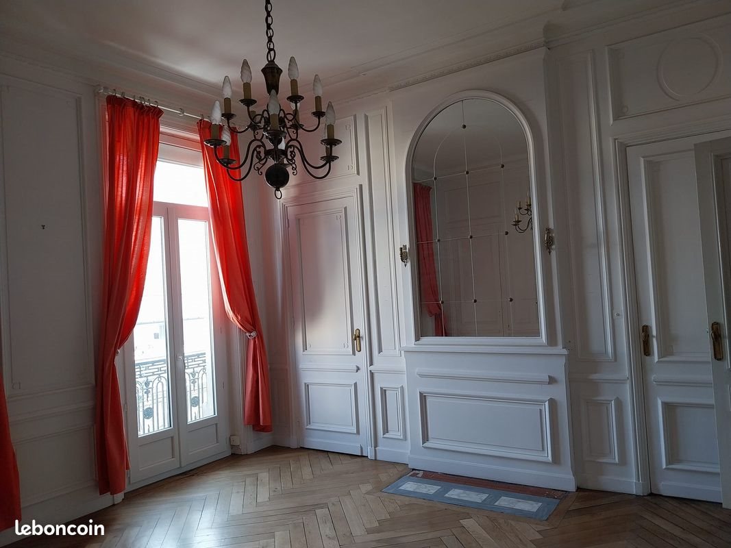 Appartement à vendre, 176m², Saint-Etienne