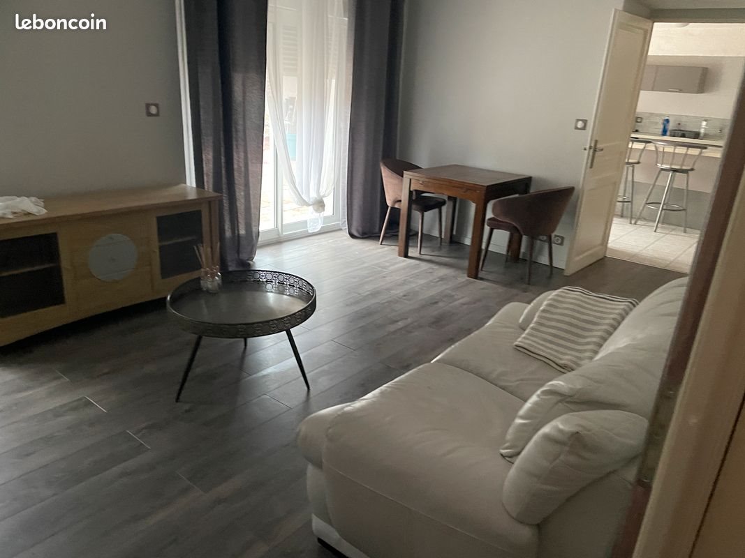 Maison à louer, 60m², Villenavotte