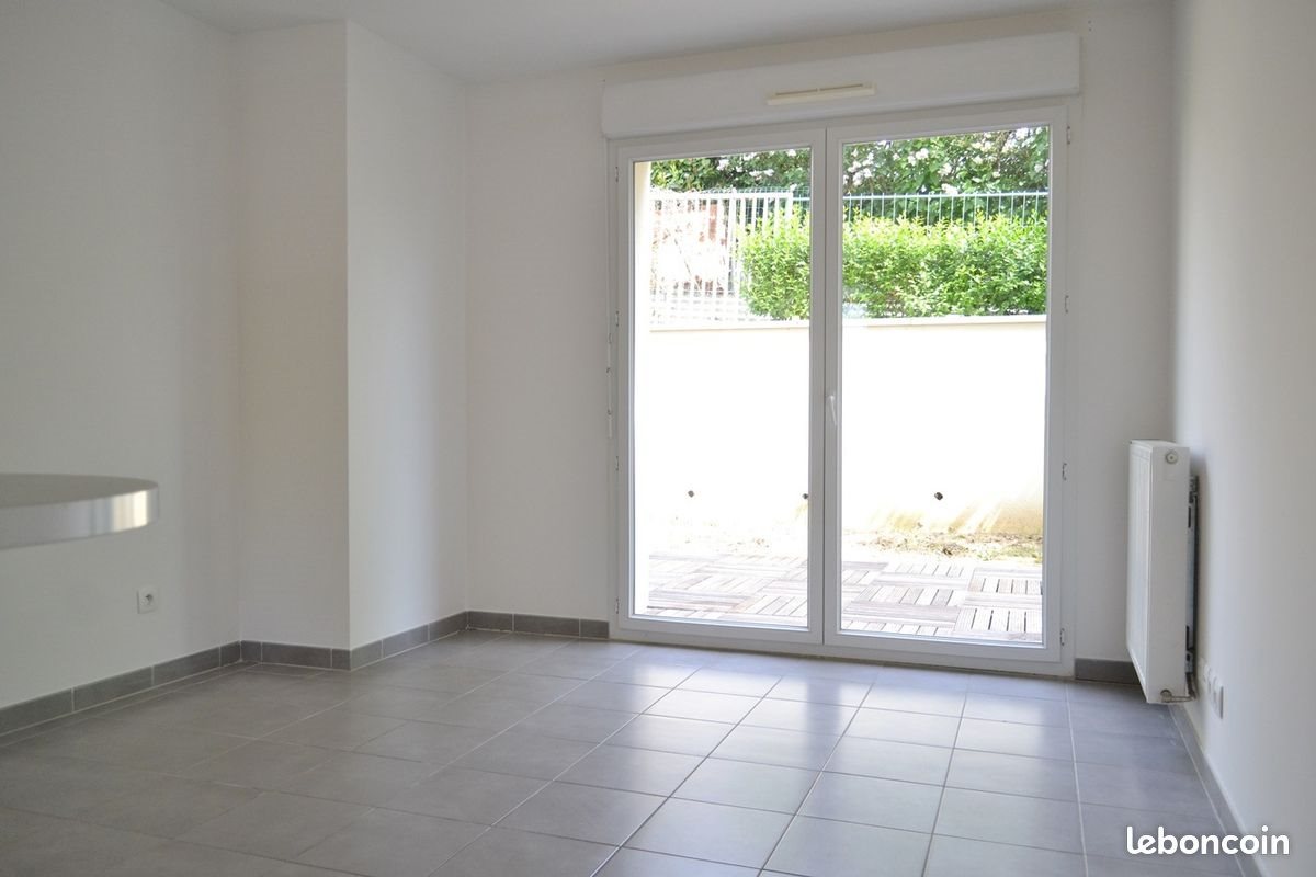 Appartement à louer, 41m², Mions