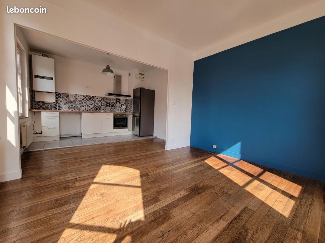 Appartement à louer, 43m², Sully-sur-Loire