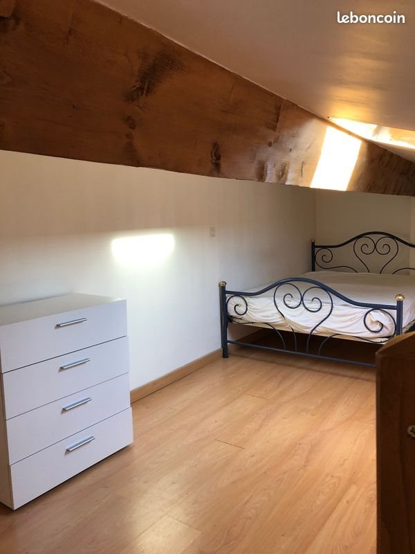 Appartement à louer, 35m², Pont-Saint-Esprit