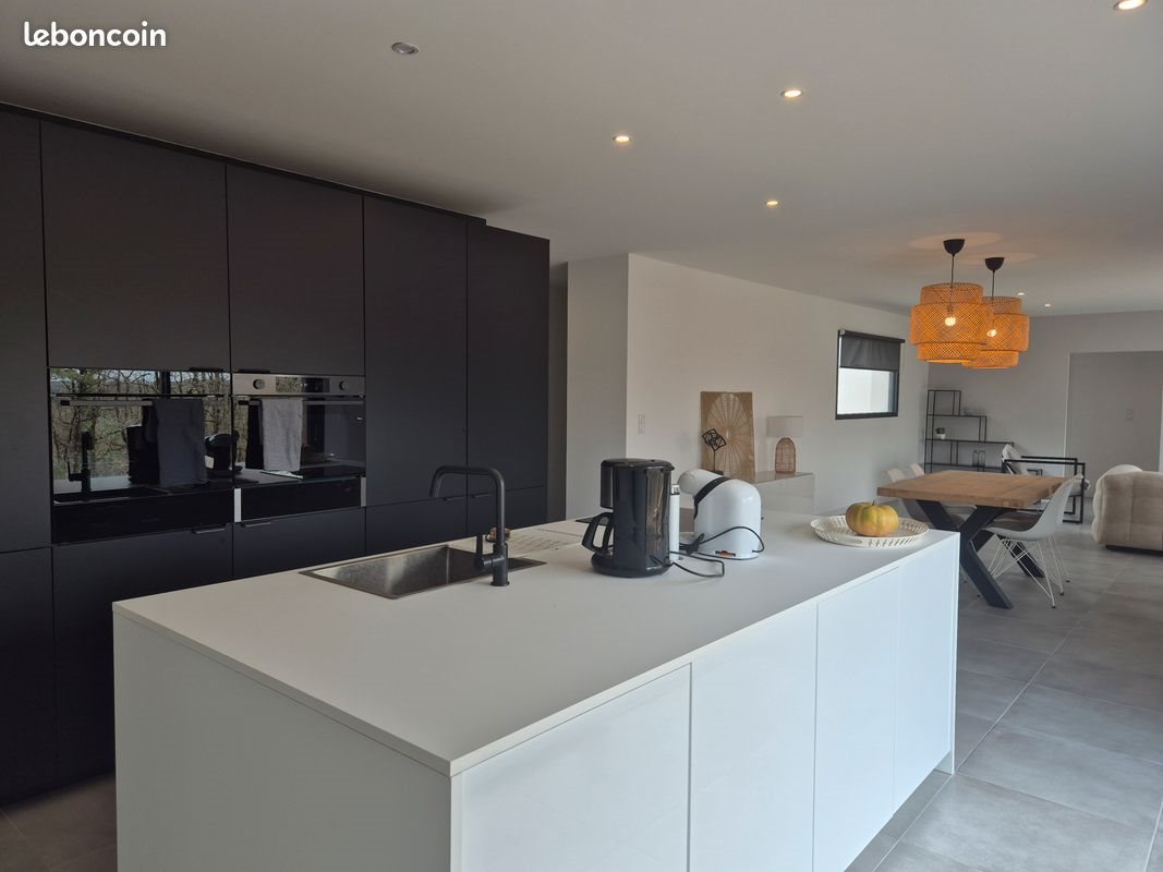 Maison à louer, 128m², Saint-Vincent-Rive-d'Olt