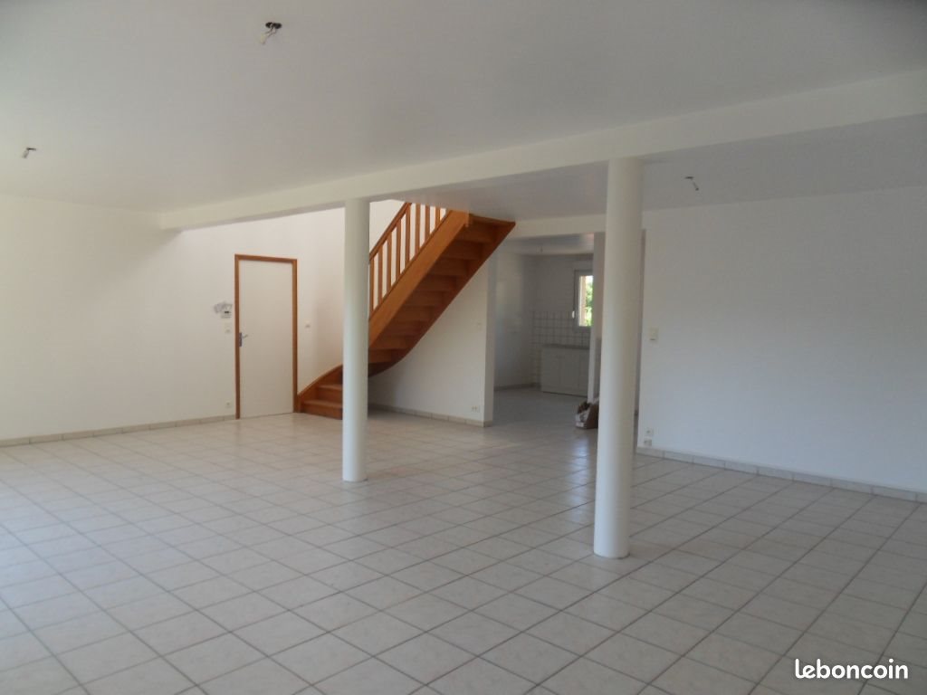 Maison à louer, 148m², Les Mazures