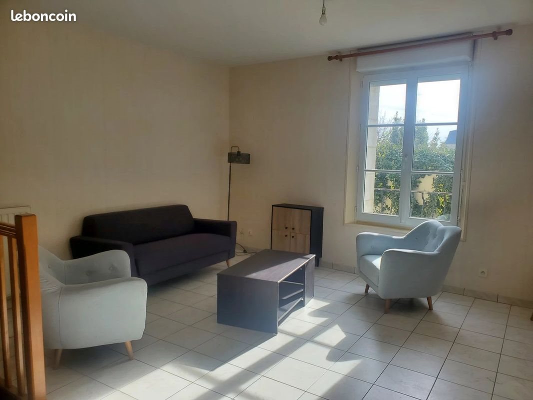 Maison à louer, 110m², Loudun