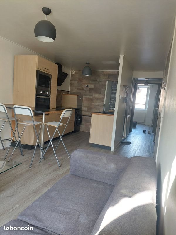 Appartement à louer, 41m², Lons-le-Saunier