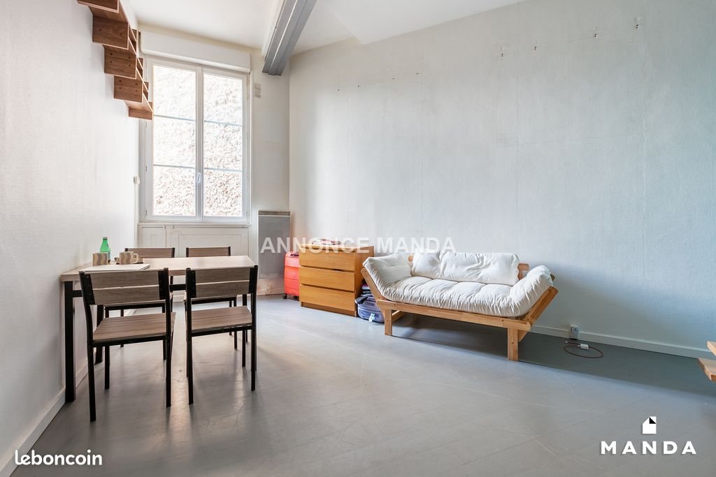 Appartement à louer, 29m², Paris 20ème