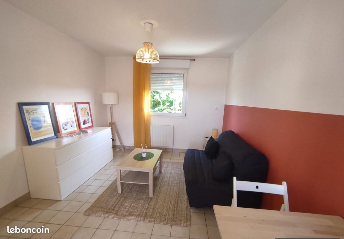Appartement à louer, 18m², Bressuire