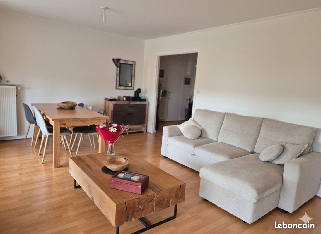Appartement à louer, 83m², Montluel