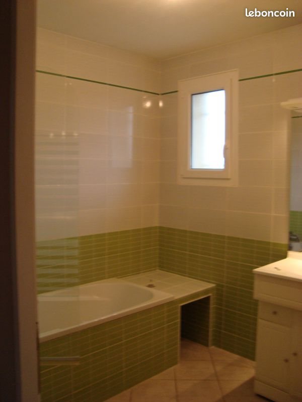 Maison à louer, 65m², Charpey