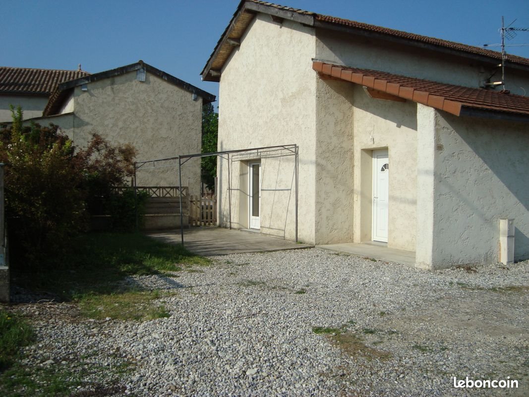Maison à louer, 65m², Charpey