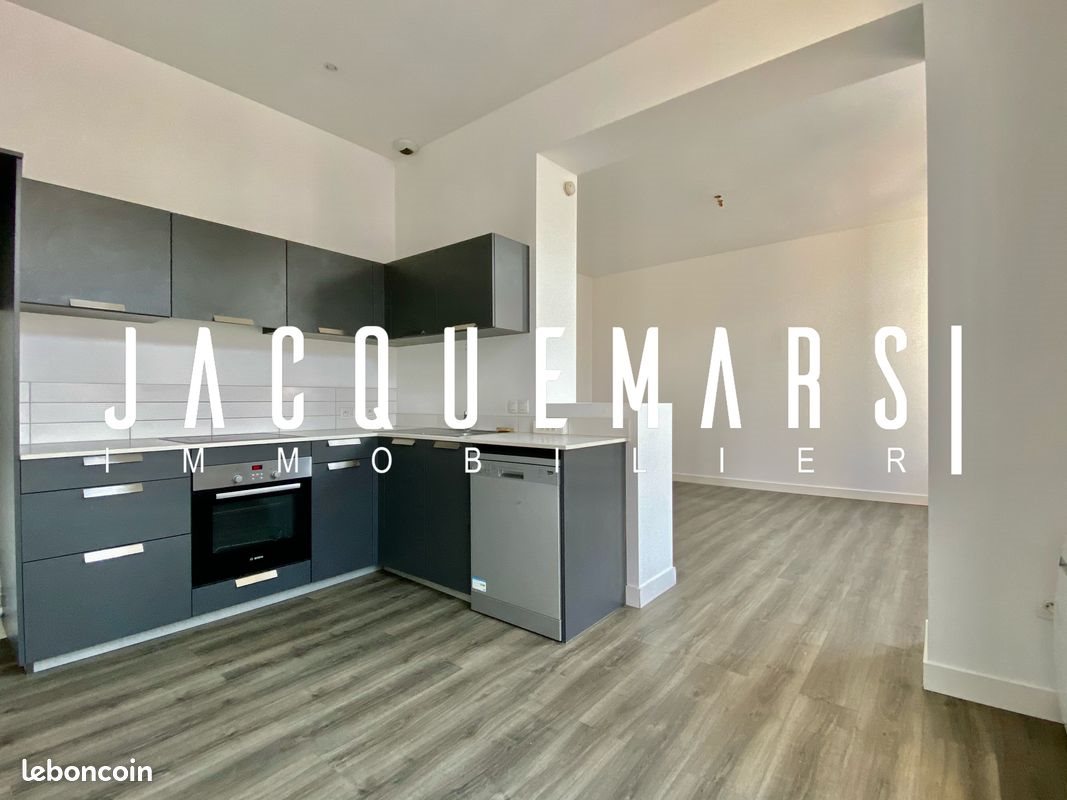 Appartement à louer, 107m², Lille