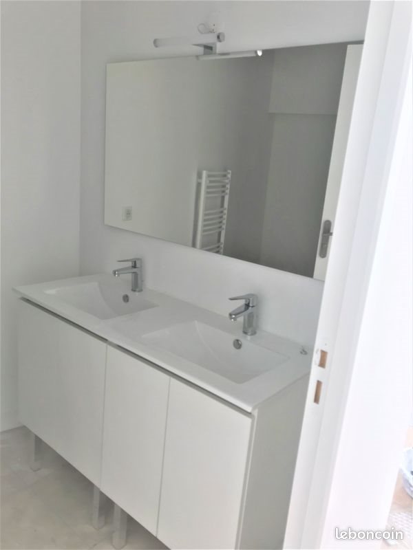 Appartement à louer, 64m², Saint-Genis-Laval