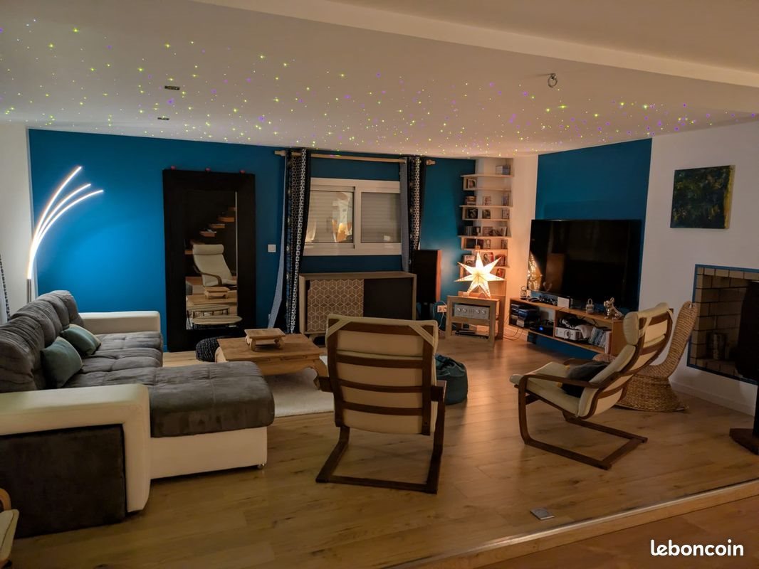 Maison à louer, 170m², Laruscade