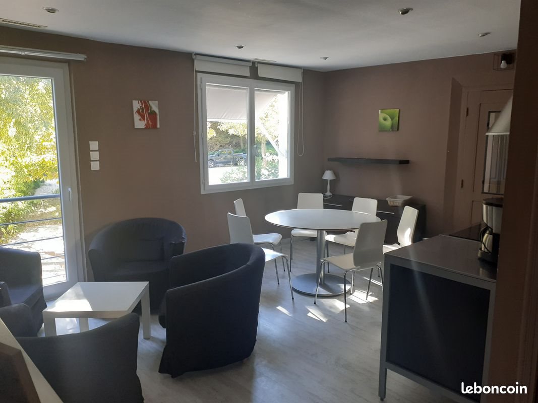 Maison à vendre, 150m², Saint-Restitut