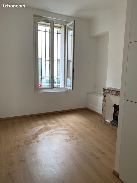 Appartement à louer, 31m², Nîmes