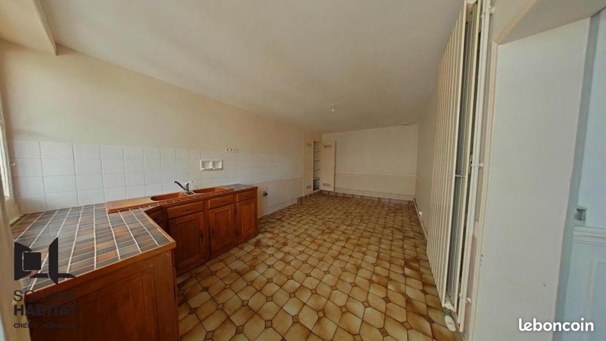 Maison à louer, 105m², Ligré