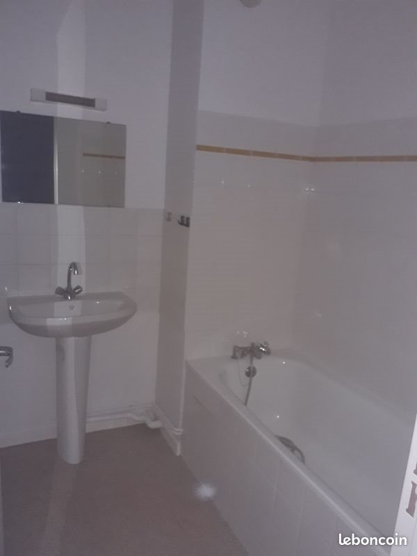 Appartement à louer, 46m², Sainte-Gemmes-sur-Loire