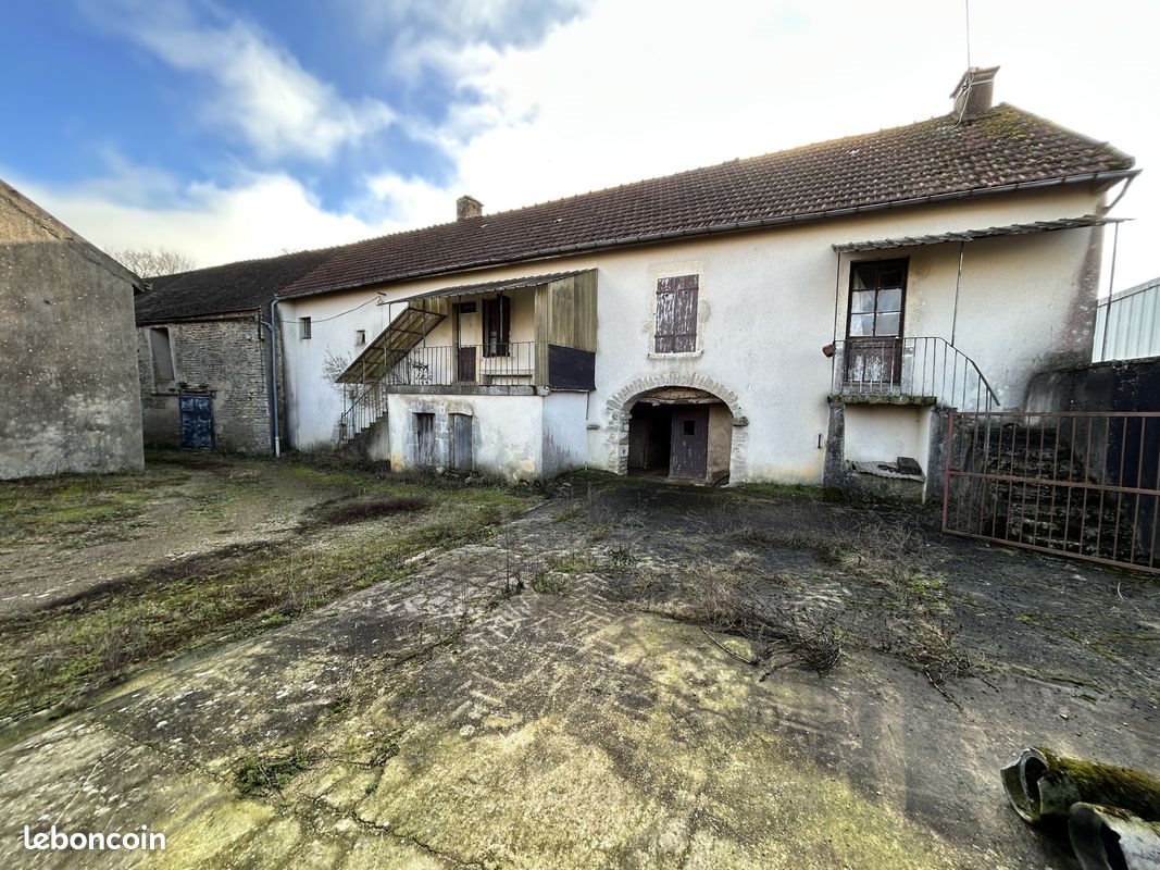 Maison à vendre, 106m², Semur-en-Auxois