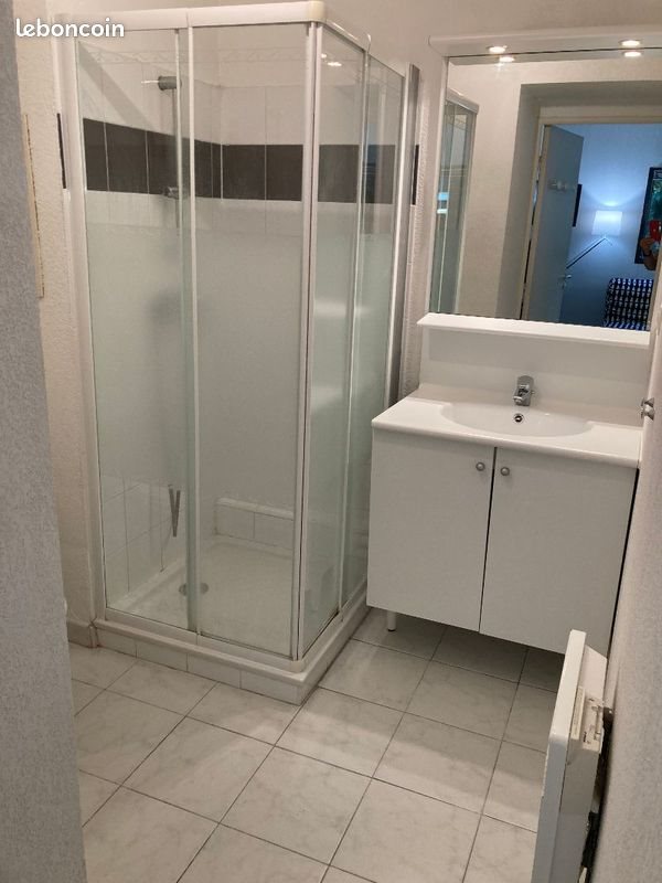 Appartement à louer, 25m², Marseille 5ème