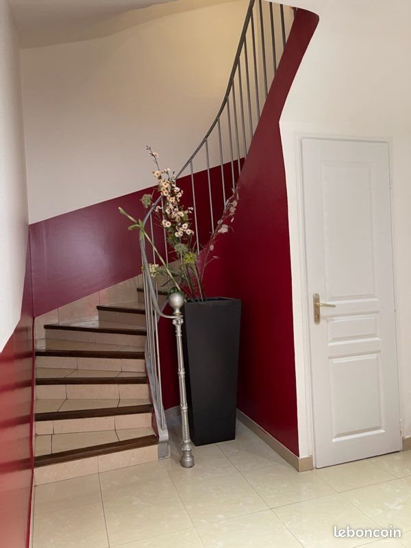 Appartement à louer, 30m², Pélissanne