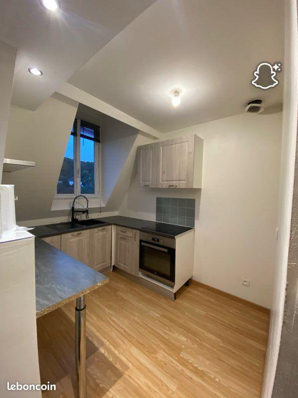 Appartement à louer, 68m², Le Houlme