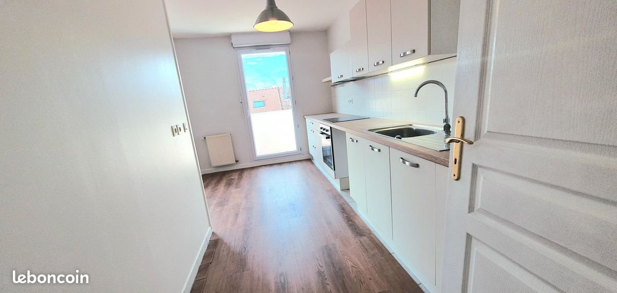 Appartement à louer, 75m², Saint-Genis-Pouilly