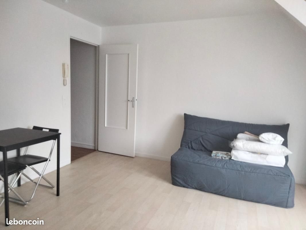 Appartement à louer, 24m², Nemours