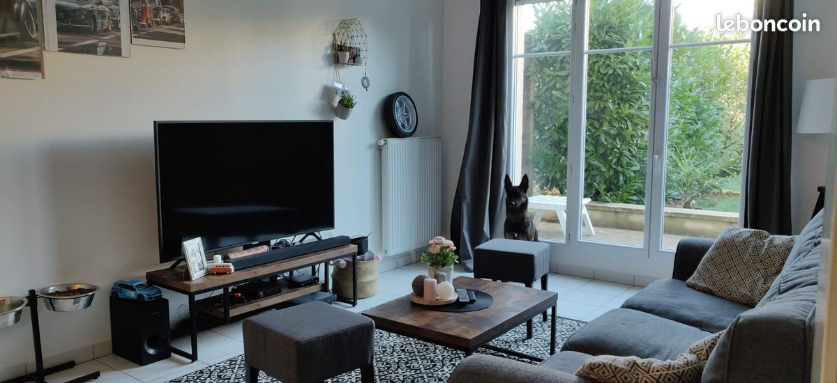 Appartement à louer, 42m², Maurepas