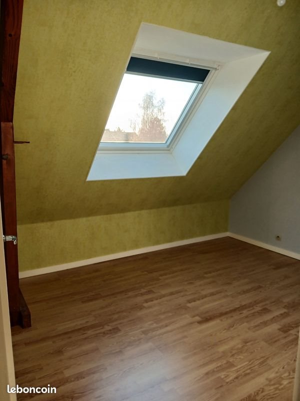 Maison à louer, 101m², Arçonnay