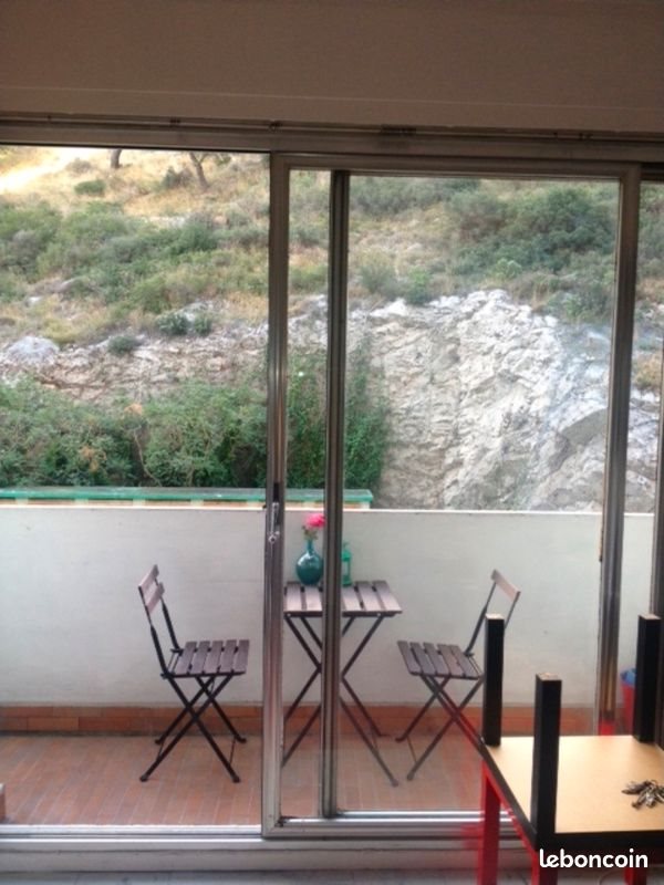 Appartement à louer, 17m², Marseille 8ème