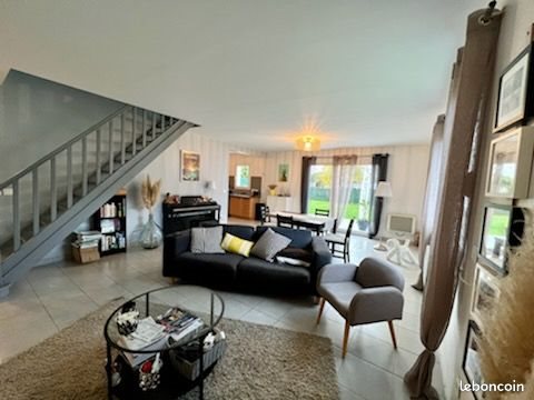 Maison à louer, 112m², Idron