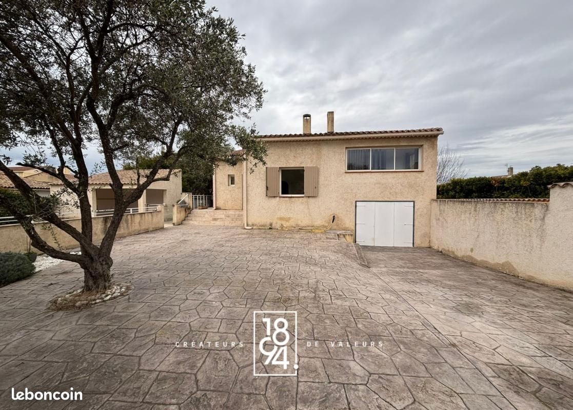 Maison à louer, 143m², Pertuis