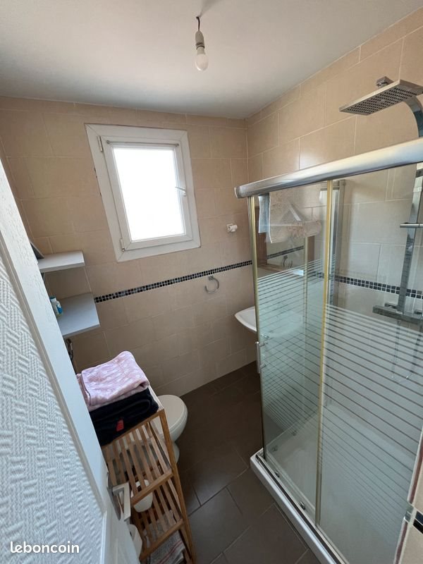 Appartement à louer, 35m², Marseille 5ème