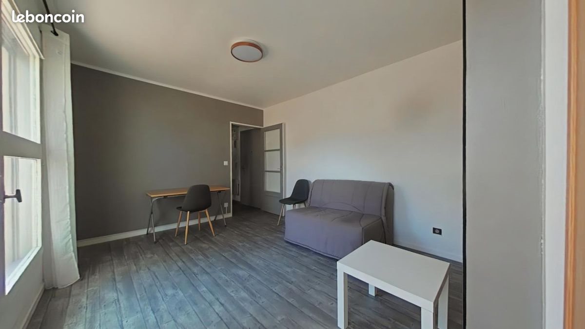 Appartement à louer, 25m², Saint-Etienne