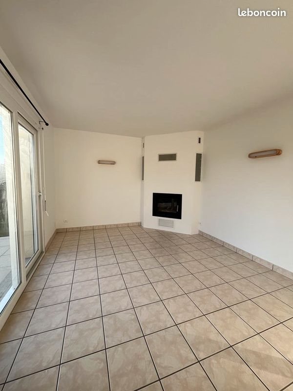 Maison à louer, 80m², Guimiliau
