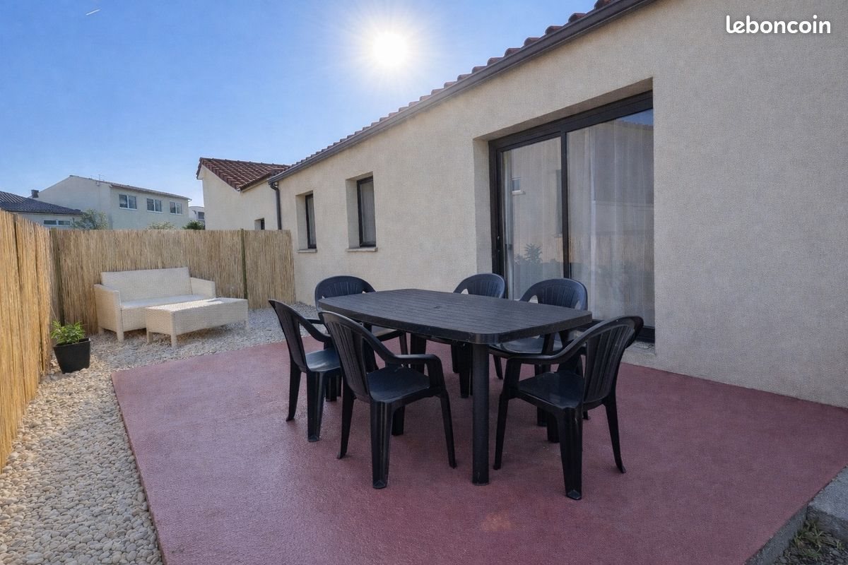 Maison à louer, 83m², Vinassan