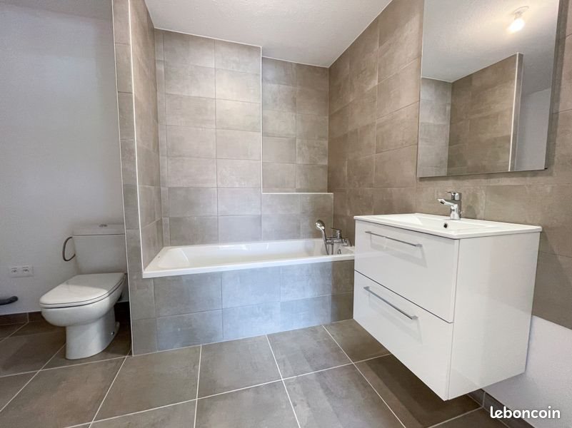 Appartement à vendre, 81m², Dambenois