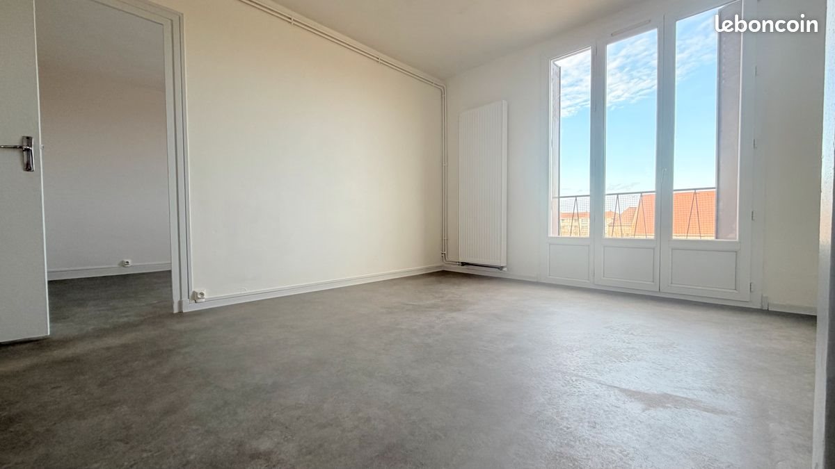 Appartement à louer, 40m², Digoin